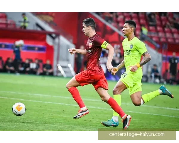 国米球迷对 Lautaro 的评价持续稳健,展现出信任与期待。 国米球迷对 Lautaro 的评价持续稳健,展现出信任与期待。